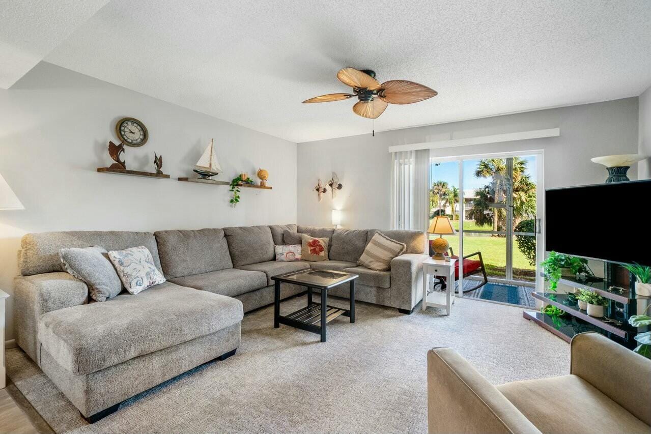 18081 SE Country Club Drive 43 — photo 4