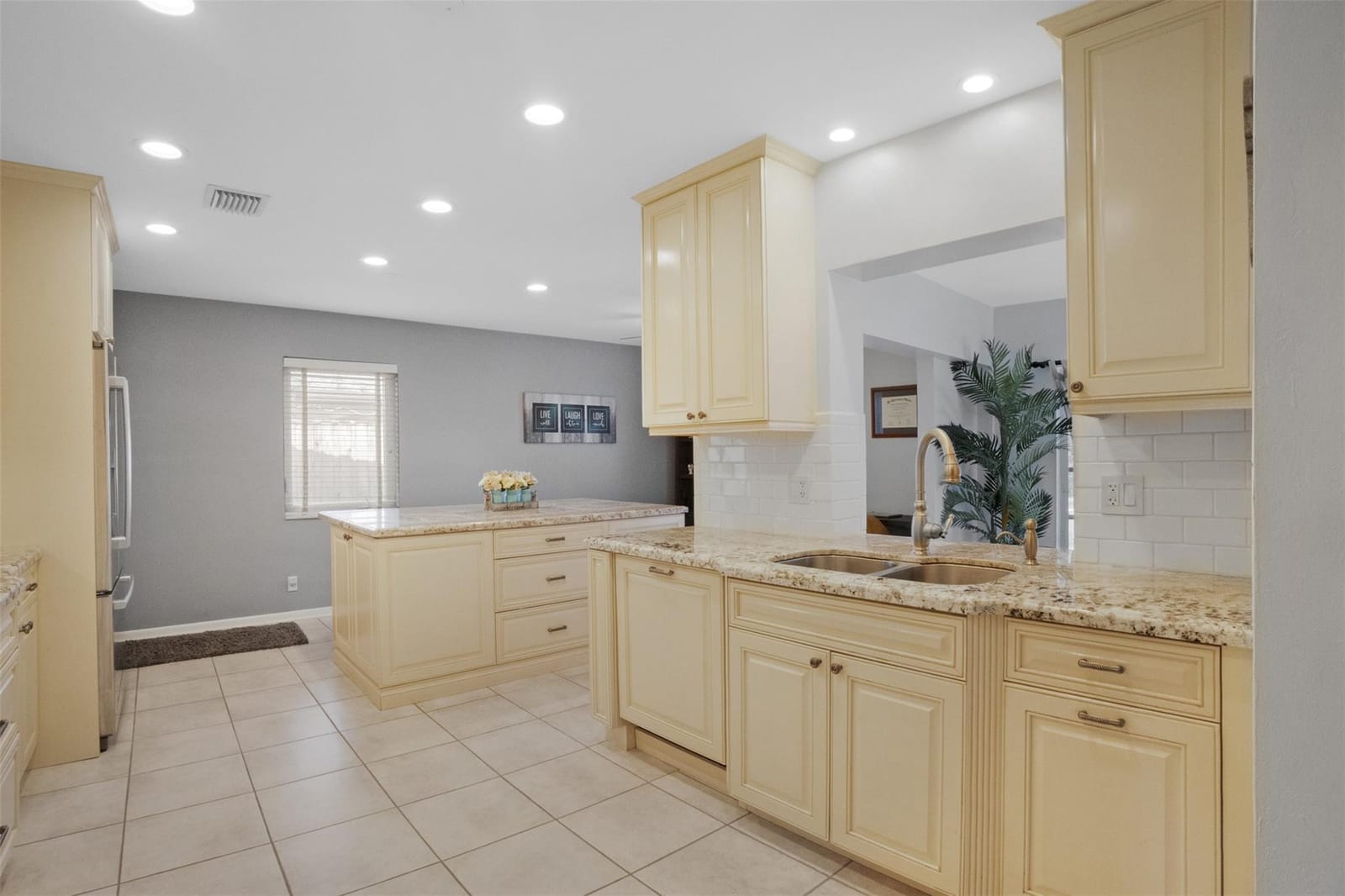 223 SE 7th Street, Dania Beach, FL 33004 photo 20