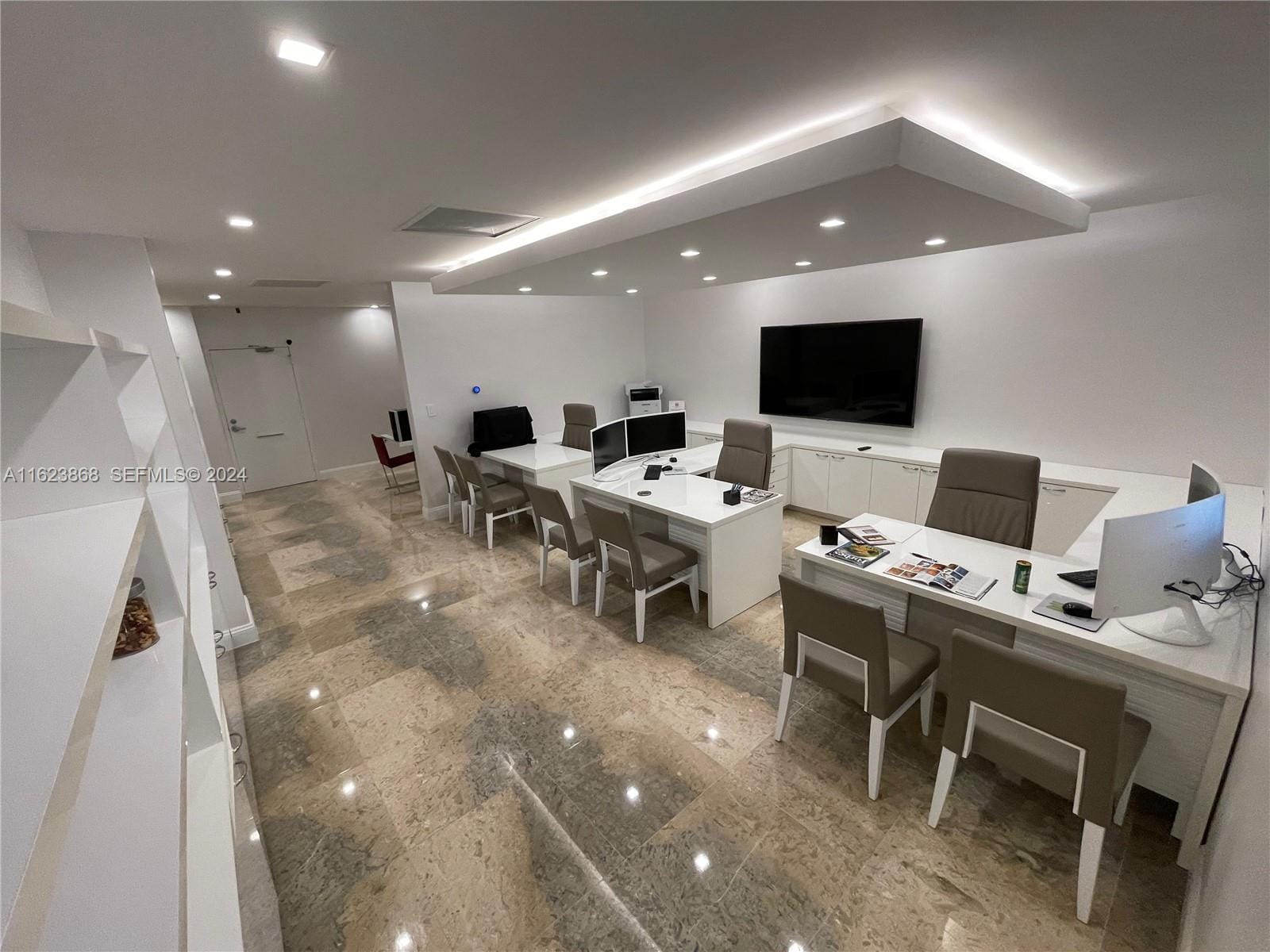 3800 S Ocean Drive 212 — photo 4