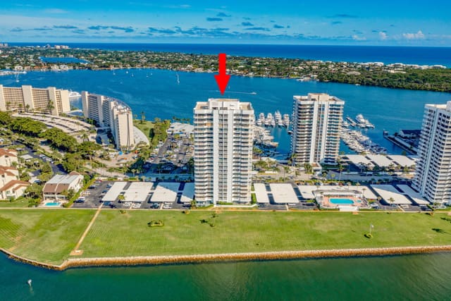 123 Lakeshore Drive 1942, North Palm Beach, FL 33408