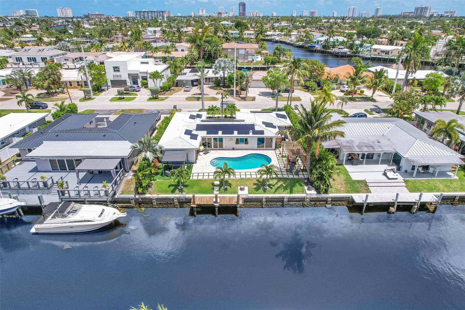 931 SE 5th Avenue, Pompano Beach, FL 33060