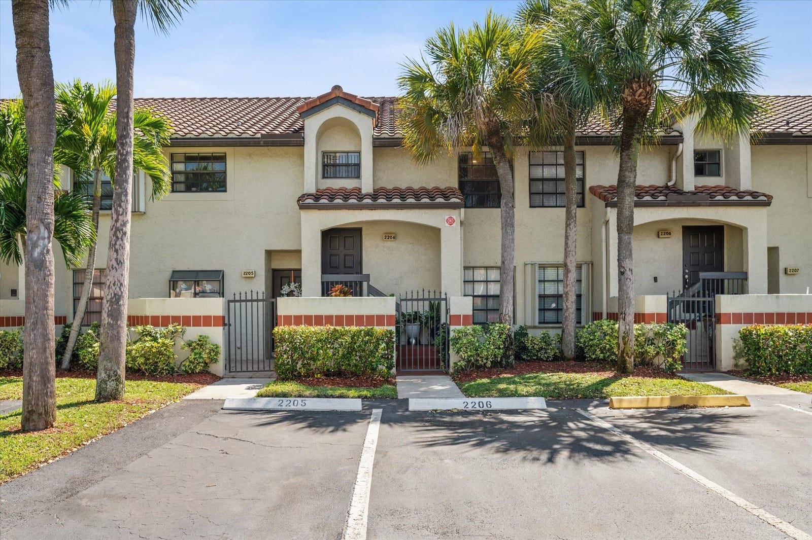 2206 Congressional Way 2206, Deerfield Beach, FL 33442
