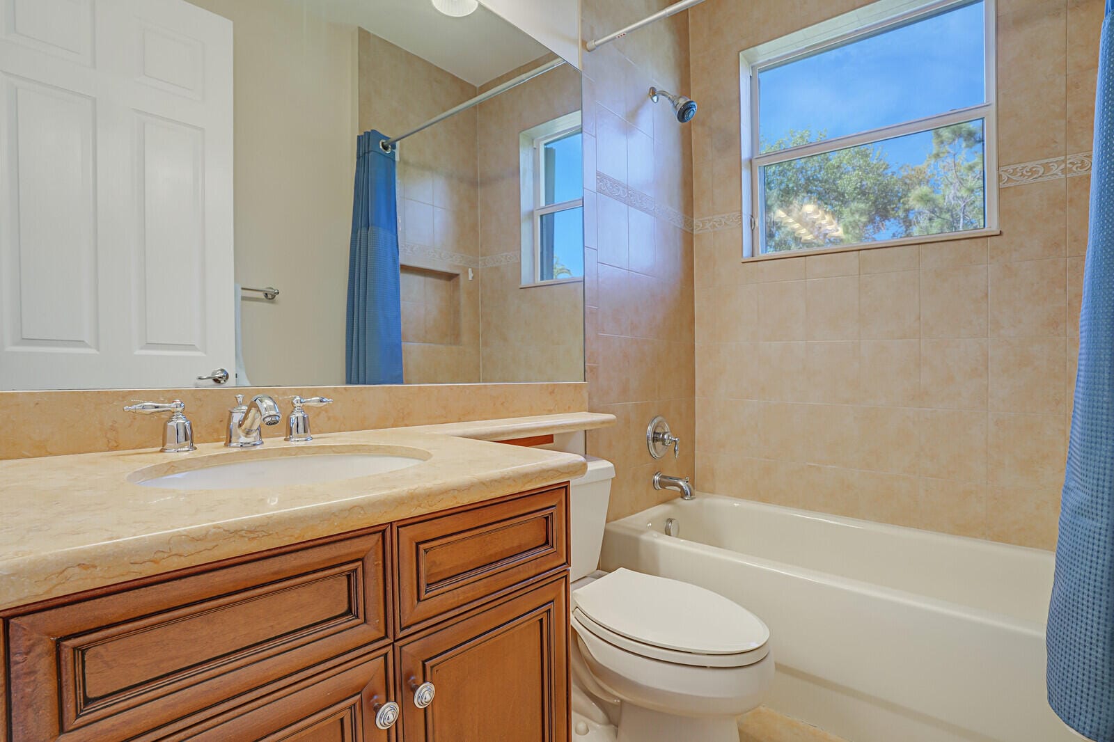 10733 Castle Oak Drive, Boynton Beach, FL 33473 photo 29