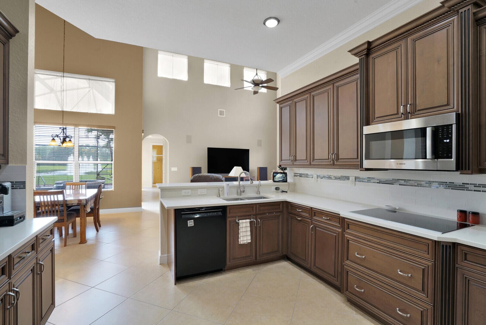 10733 Castle Oak Drive, Boynton Beach, FL 33473 photo 8