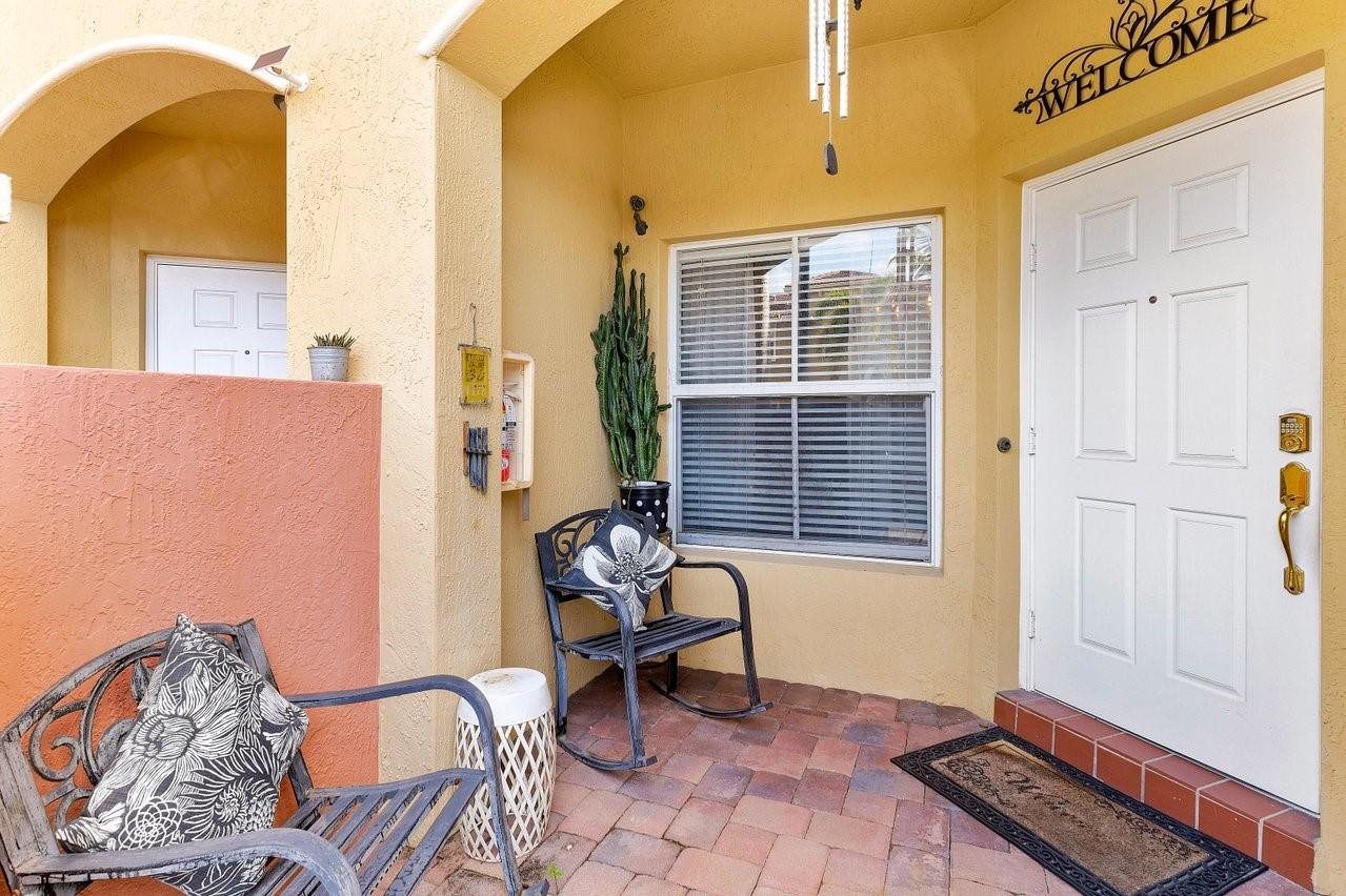2851 W Prospect Road 506, Tamarac, FL 33309, Tamarac
