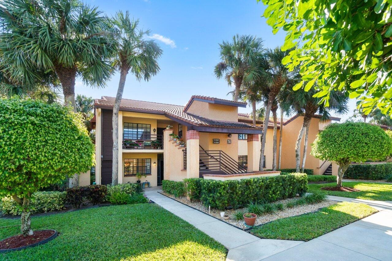 11260 Aspen Glen Drive 101, Boynton Beach, FL 33437 photo 2