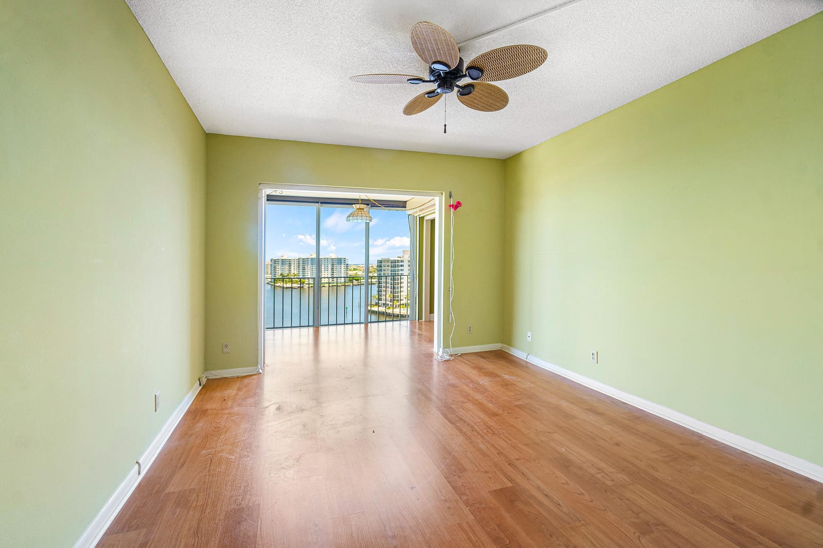 555 SE 6th Avenue 11g, Delray Beach, FL 33483 photo 13