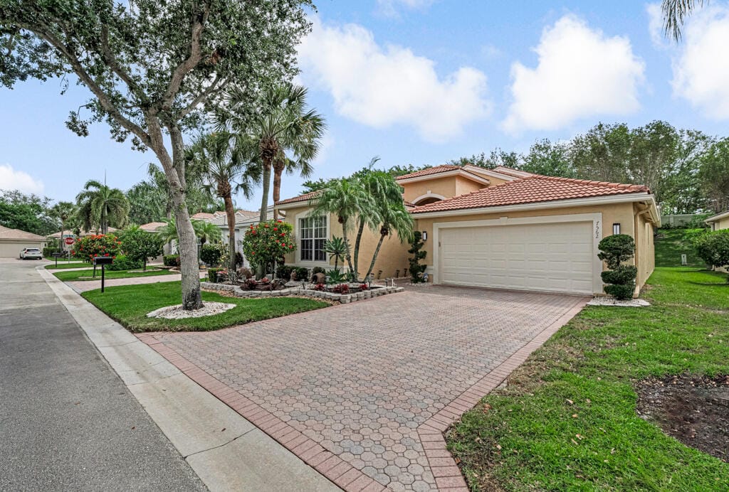 7562 Starfish Reef Lane, Lake Worth, FL 33467