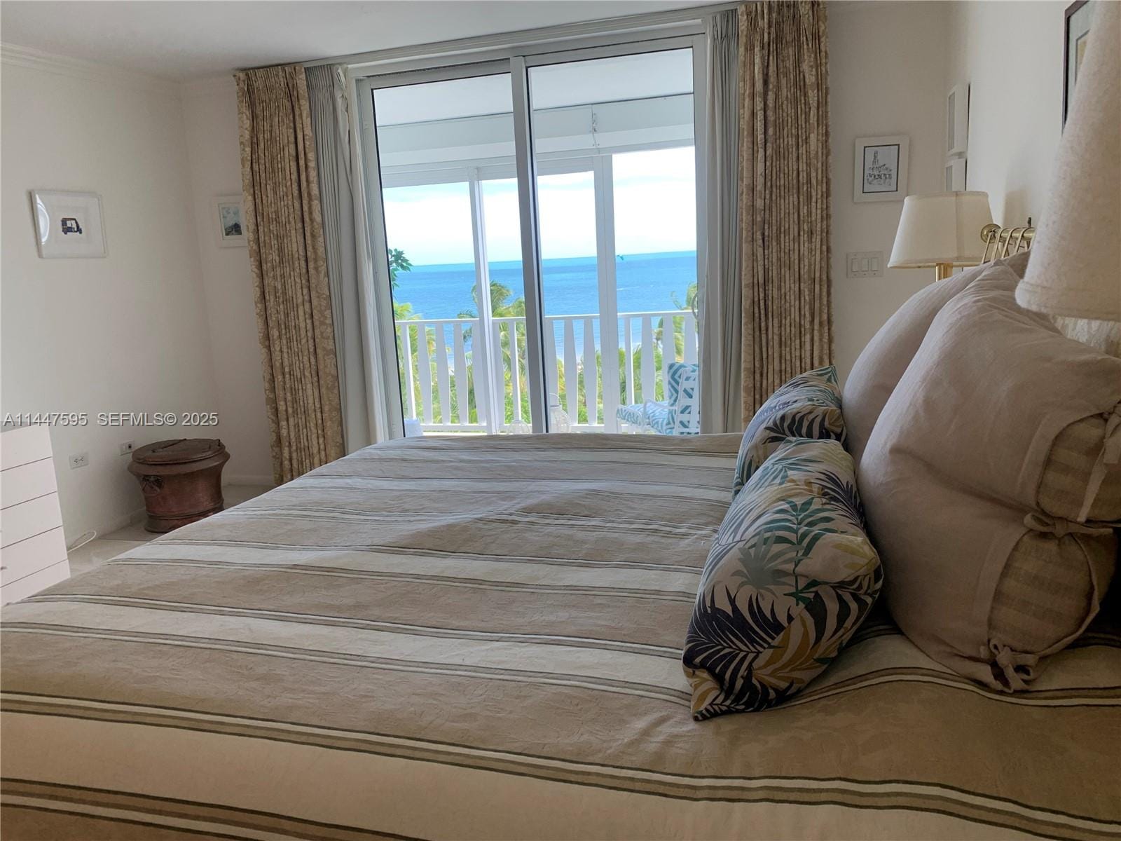 200 Ocean Lane Drive 706 — photo 3