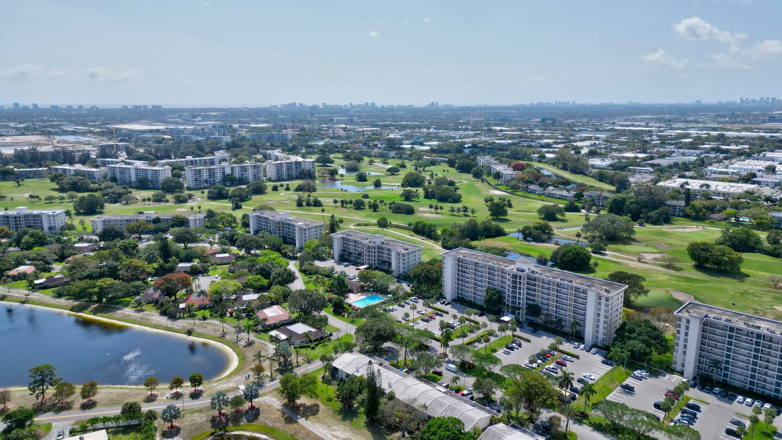 3050 N Palm Aire Drive 505 — photo 3