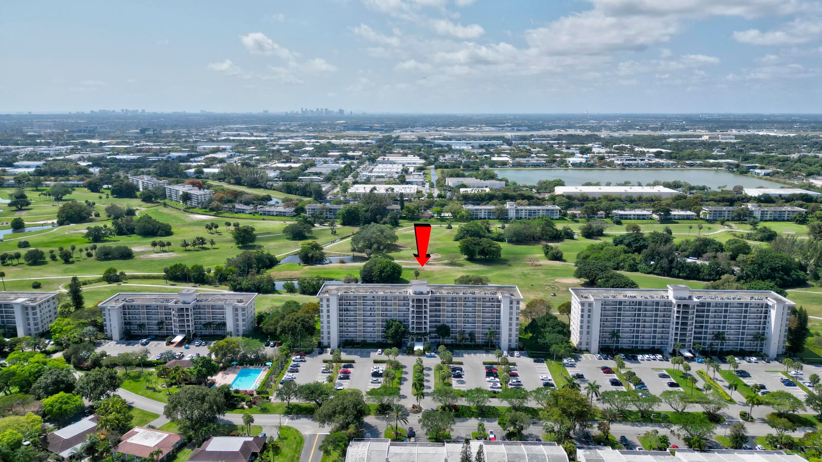 3050 N Palm Aire Drive 505 — photo 4