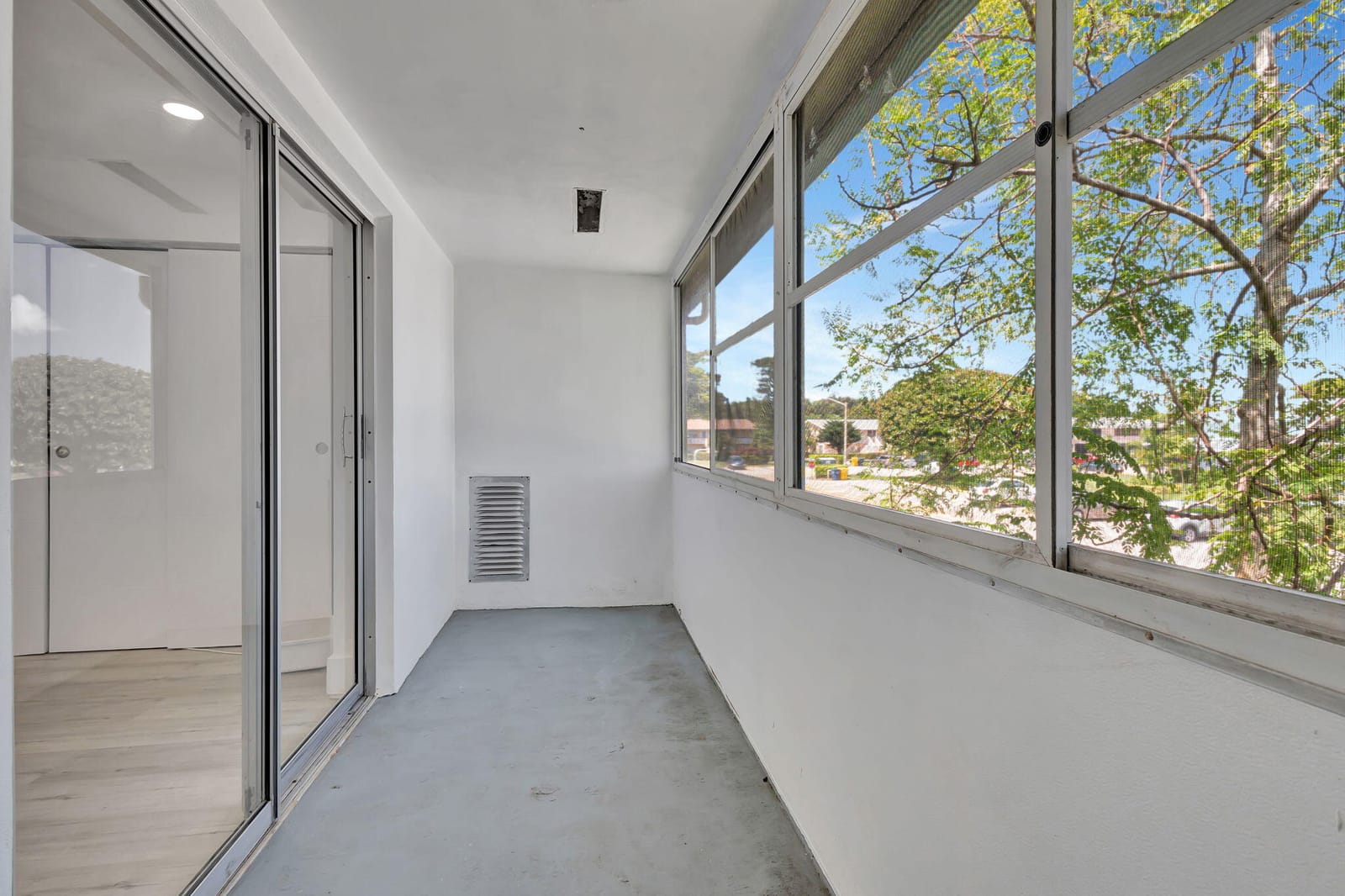 110 Dorchester E, West Palm Beach, FL 33417 photo 15