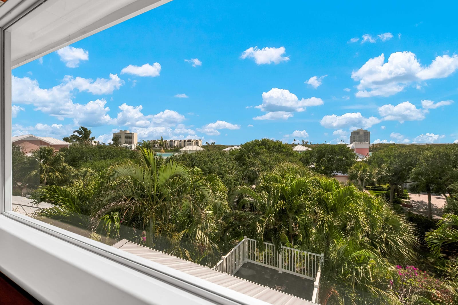 125 Intracoastal Circle — photo 12