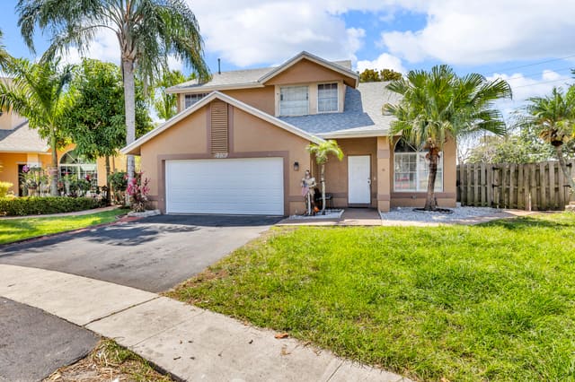 12206 NW 30th Manor, Sunrise, FL 33323