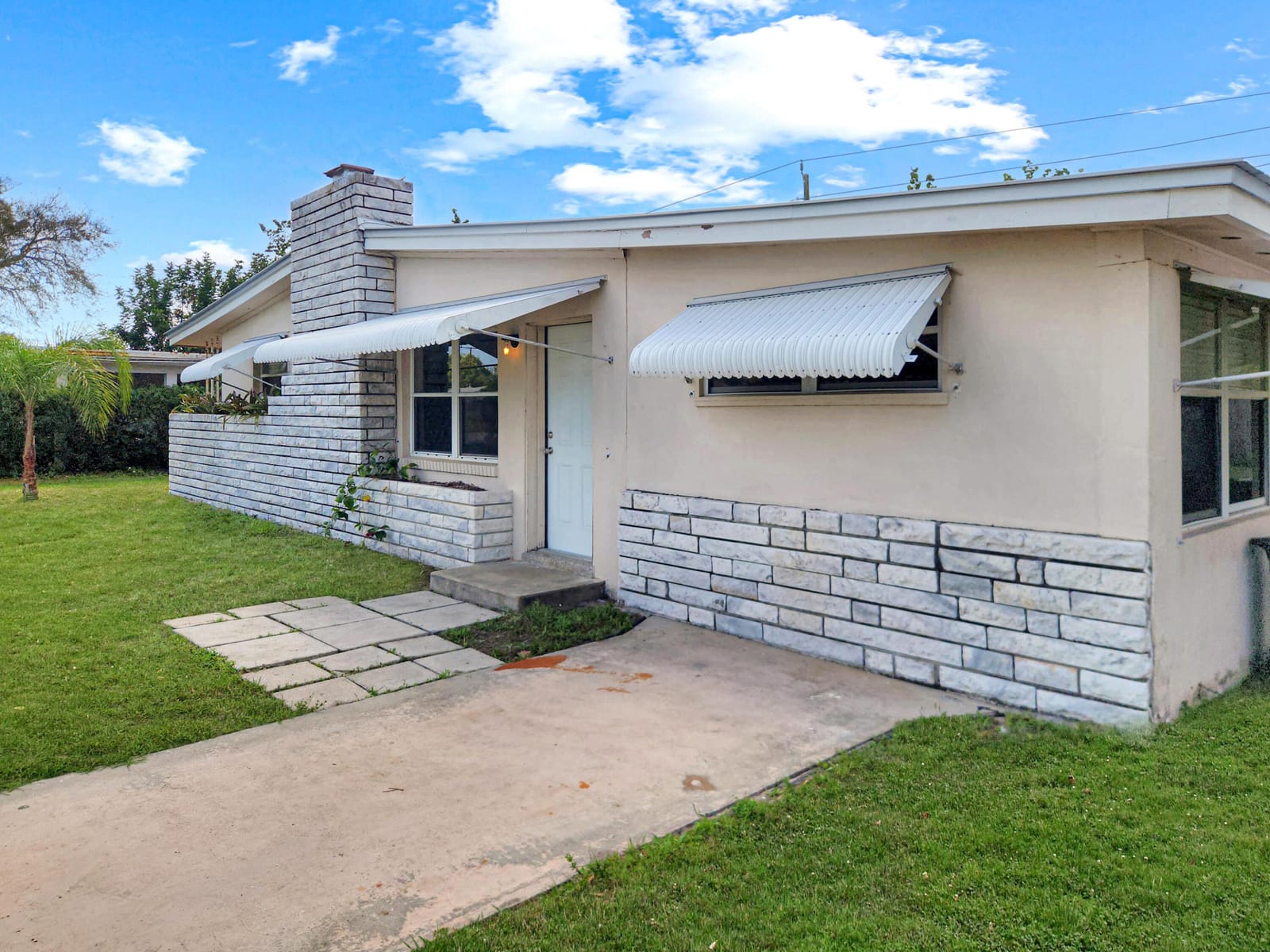 216 E Arbor Avenue, Port St. Lucie, FL 34952