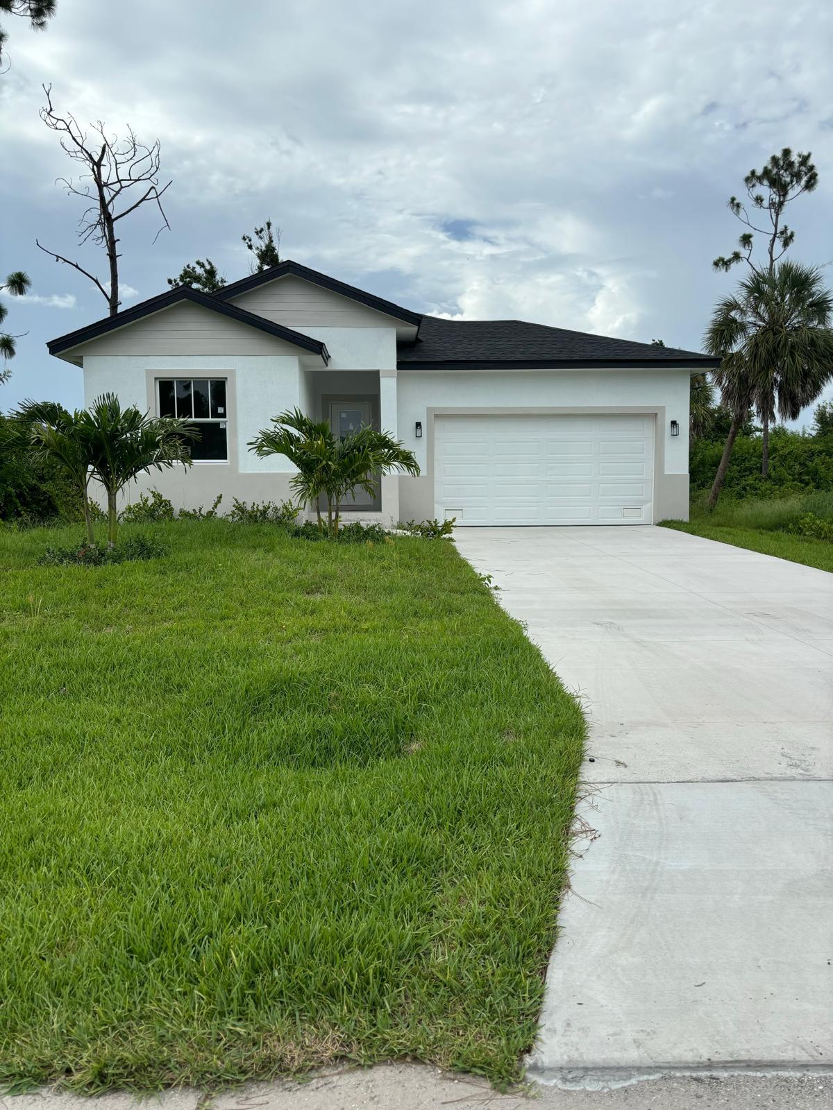 136 Lomas Rd Road, Rotonda West, FL 33947, Rotonda West