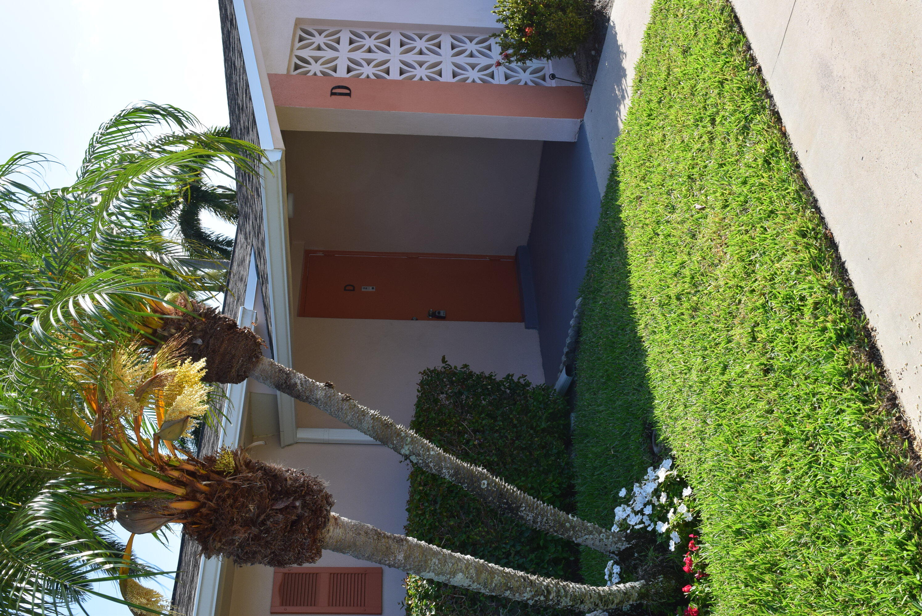 2747 Dudley Drive E D — photo 6