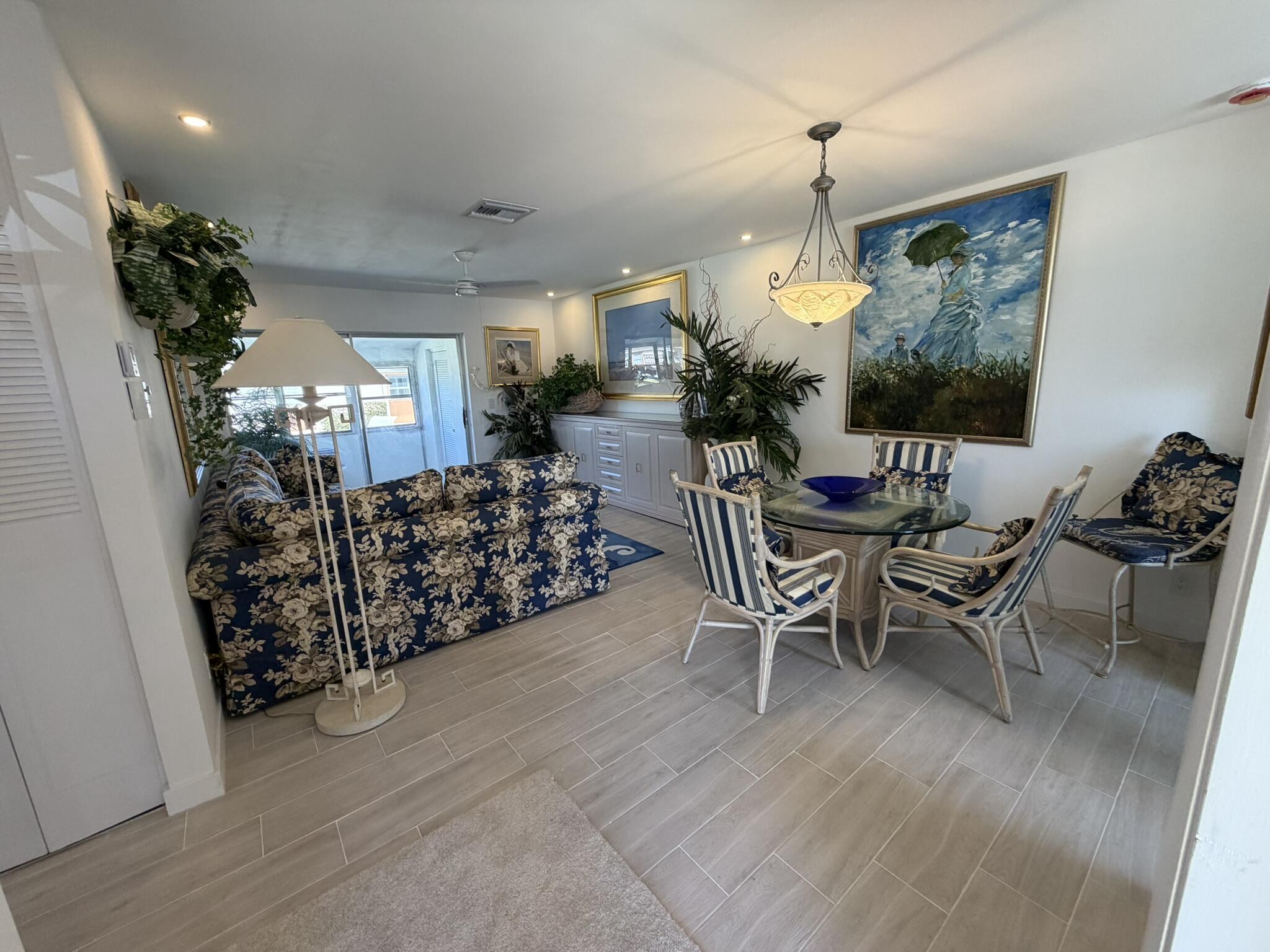 2747 Dudley Drive E D — photo 9