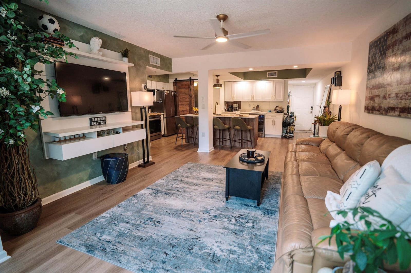 300 Scotia Drive 102, Hypoluxo, FL 33462 photo 4