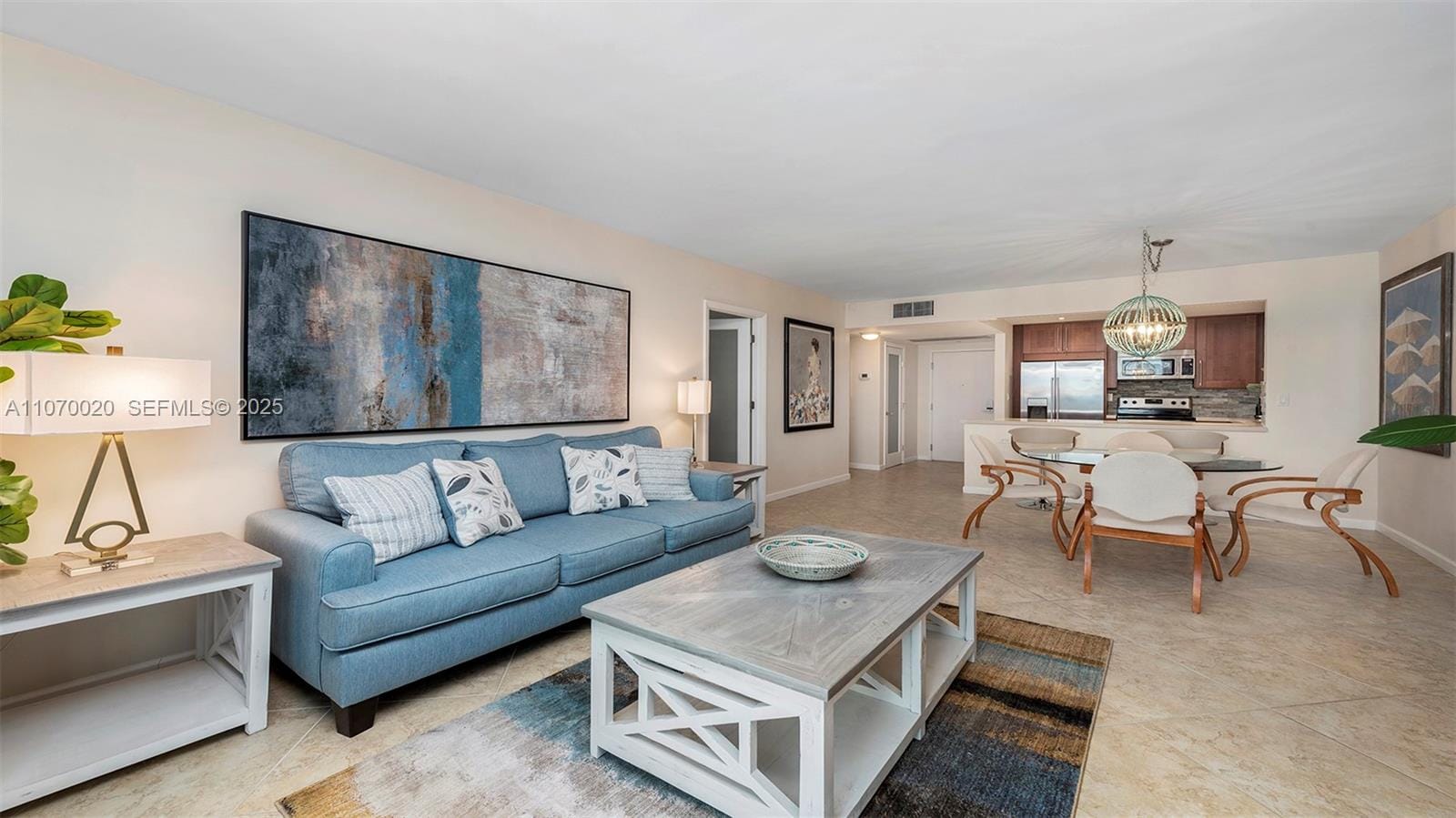 2301 Collins Avenue 301 — photo 1