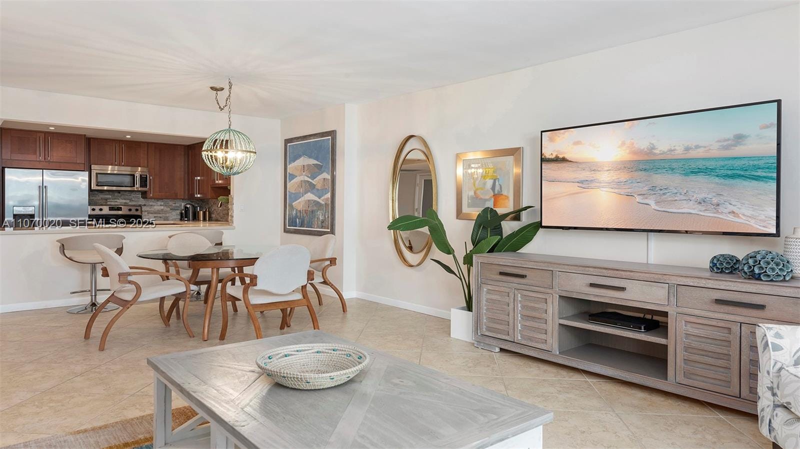 2301 Collins Avenue 301 — photo 7