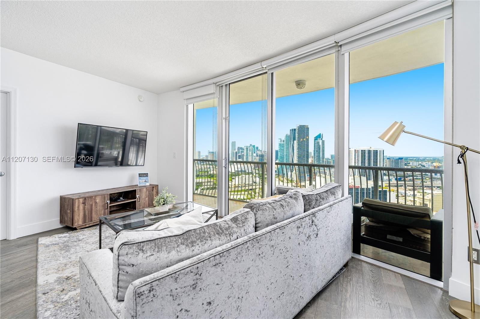1750 N Bayshore Drive 3914 — photo 12