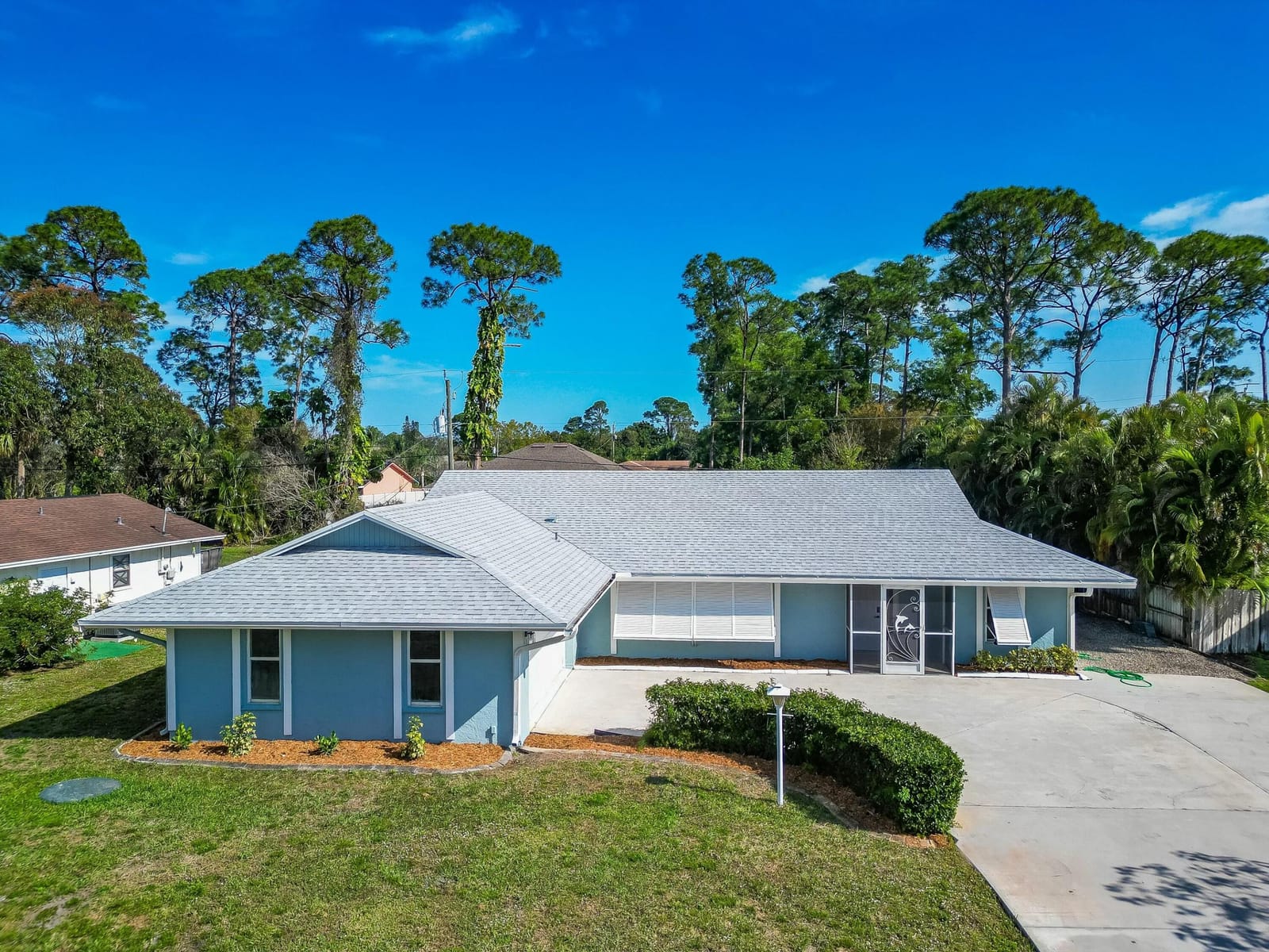 210 SE Crosspoint Drive, Port St. Lucie, FL 34983