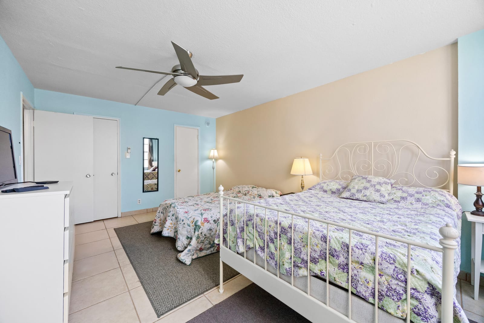 137 Golden Isles Drive 501, Hallandale Beach, FL 33009 photo 13