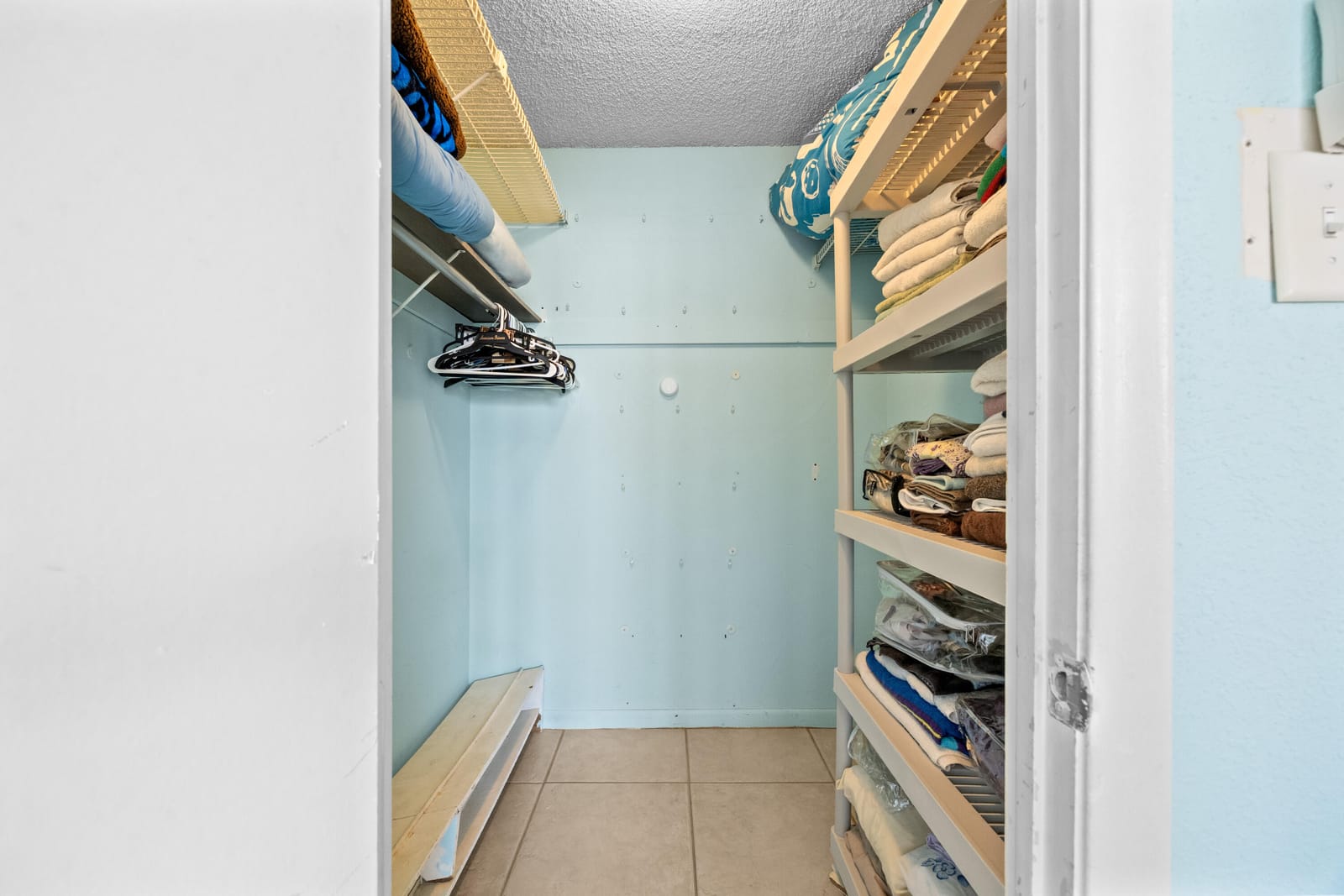 137 Golden Isles Drive 501, Hallandale Beach, FL 33009 photo 15