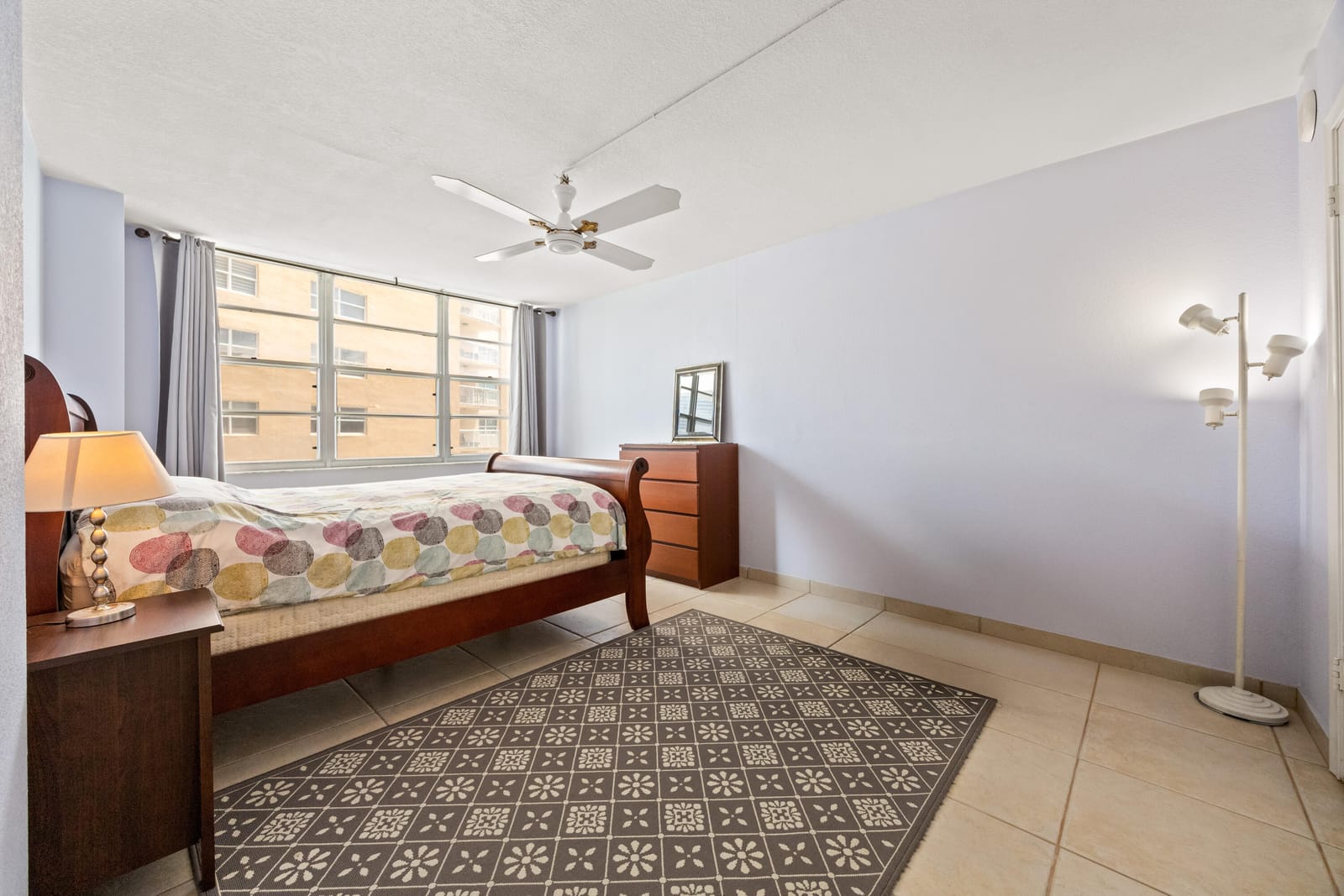 137 Golden Isles Drive 501, Hallandale Beach, FL 33009 photo 18
