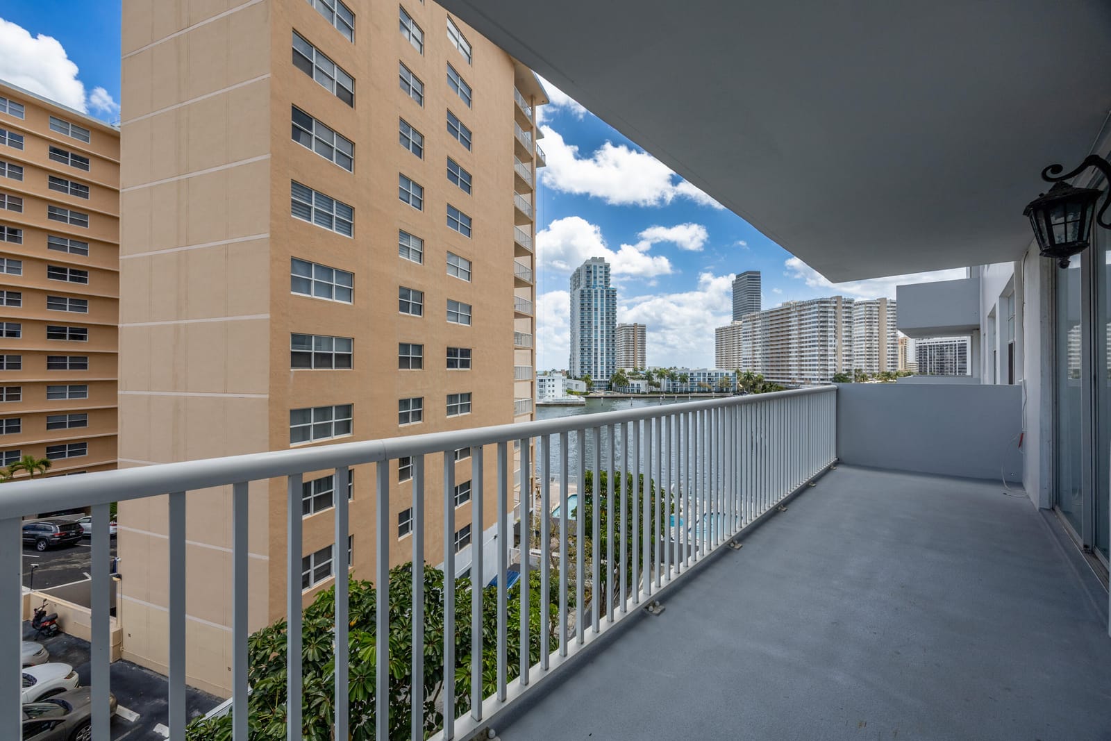 137 Golden Isles Drive 501, Hallandale Beach, FL 33009 photo 23