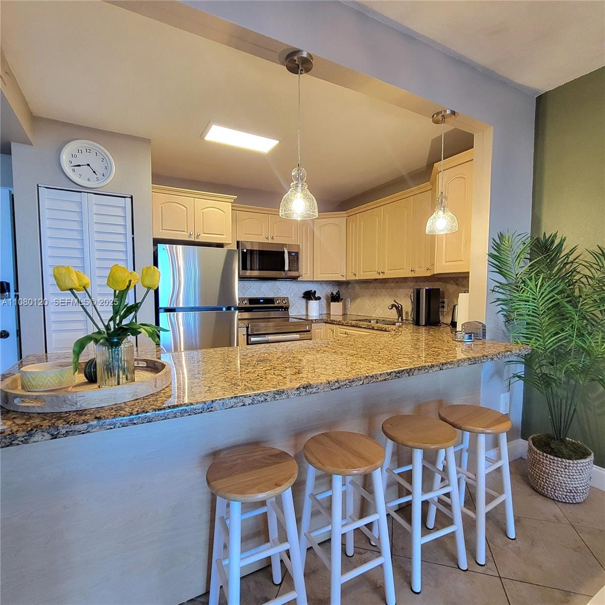 3505 S Ocean Drive 407 — photo 8