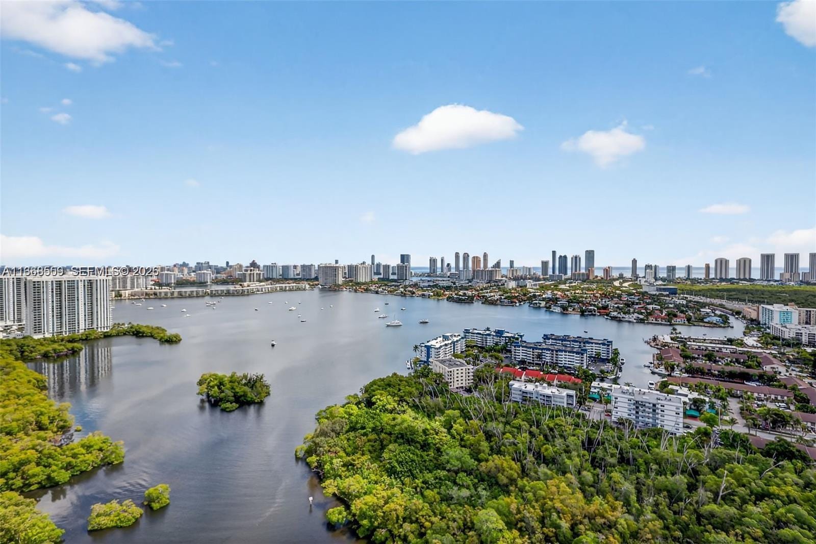 16385 Biscayne Boulevard 7, North Miami Beach, FL 33160 photo 23