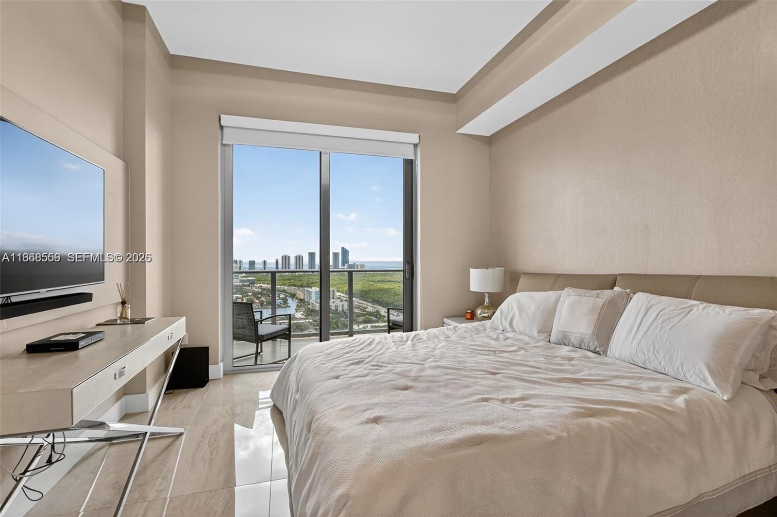 16385 Biscayne Boulevard 7, North Miami Beach, FL 33160 photo 29