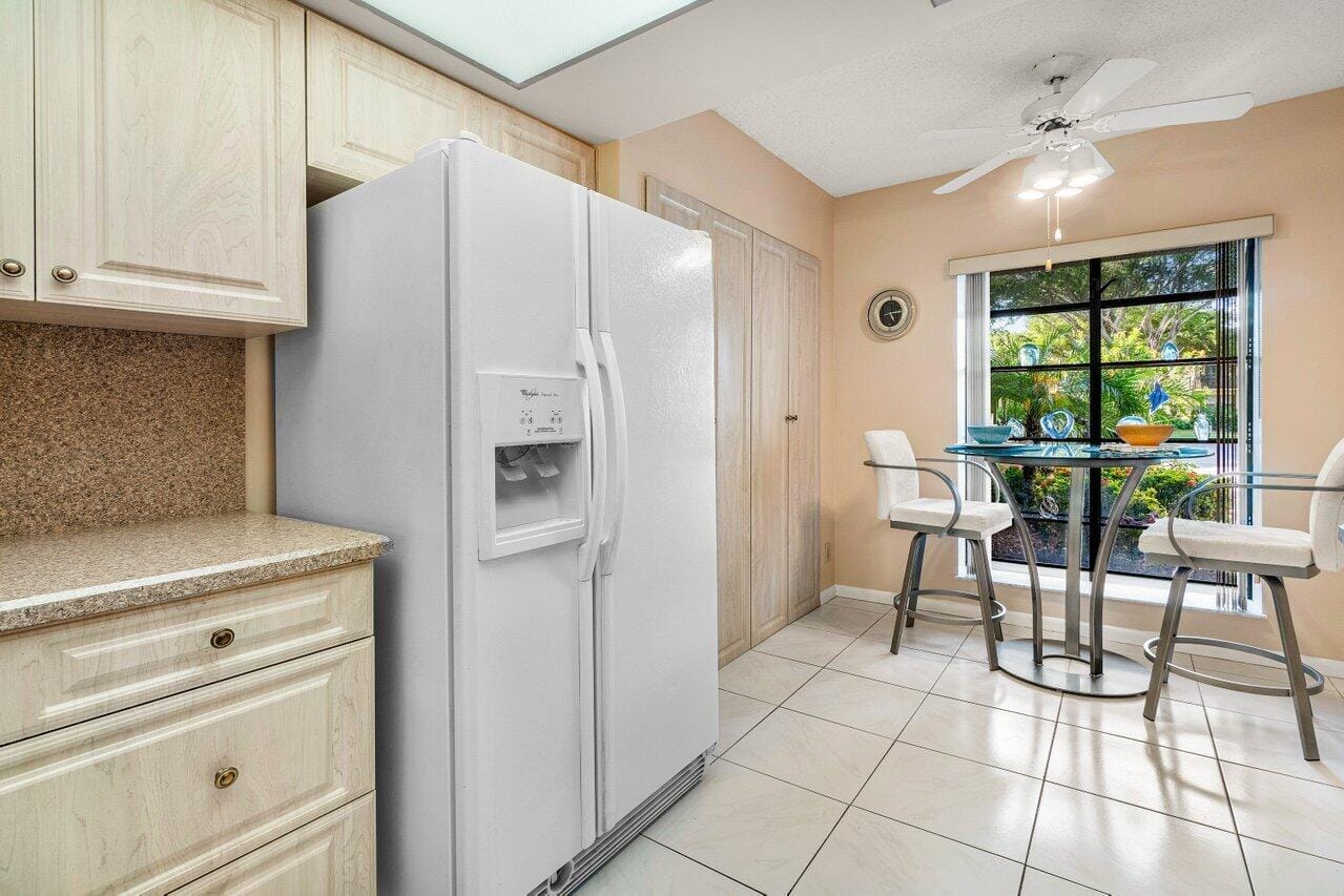 5087 Oak Hill Lane 315, Delray Beach, FL 33484 photo 13