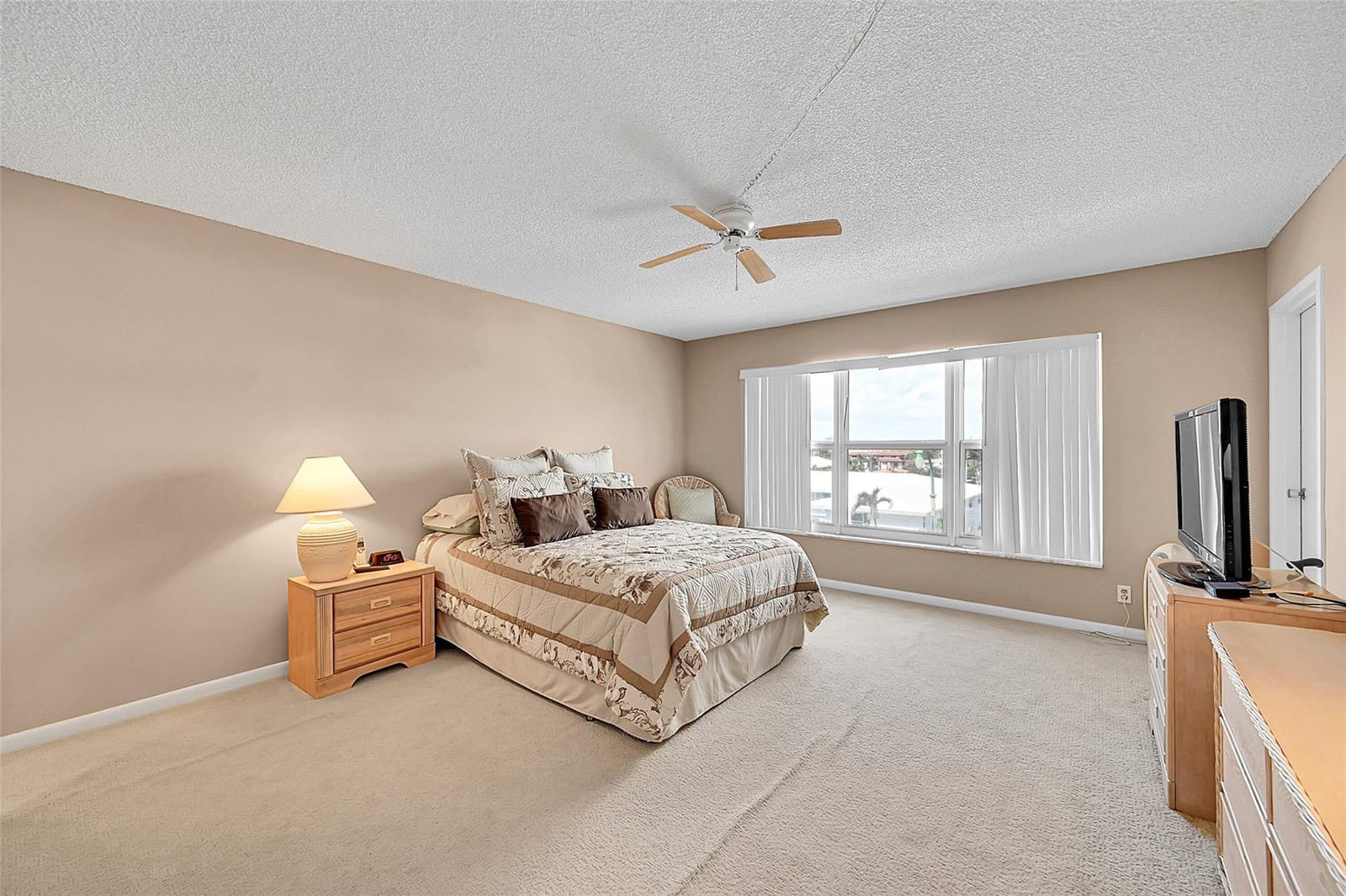 4540 N Ocean Drive 406, Lauderdale-By-The-Sea, FL 33308 photo 15