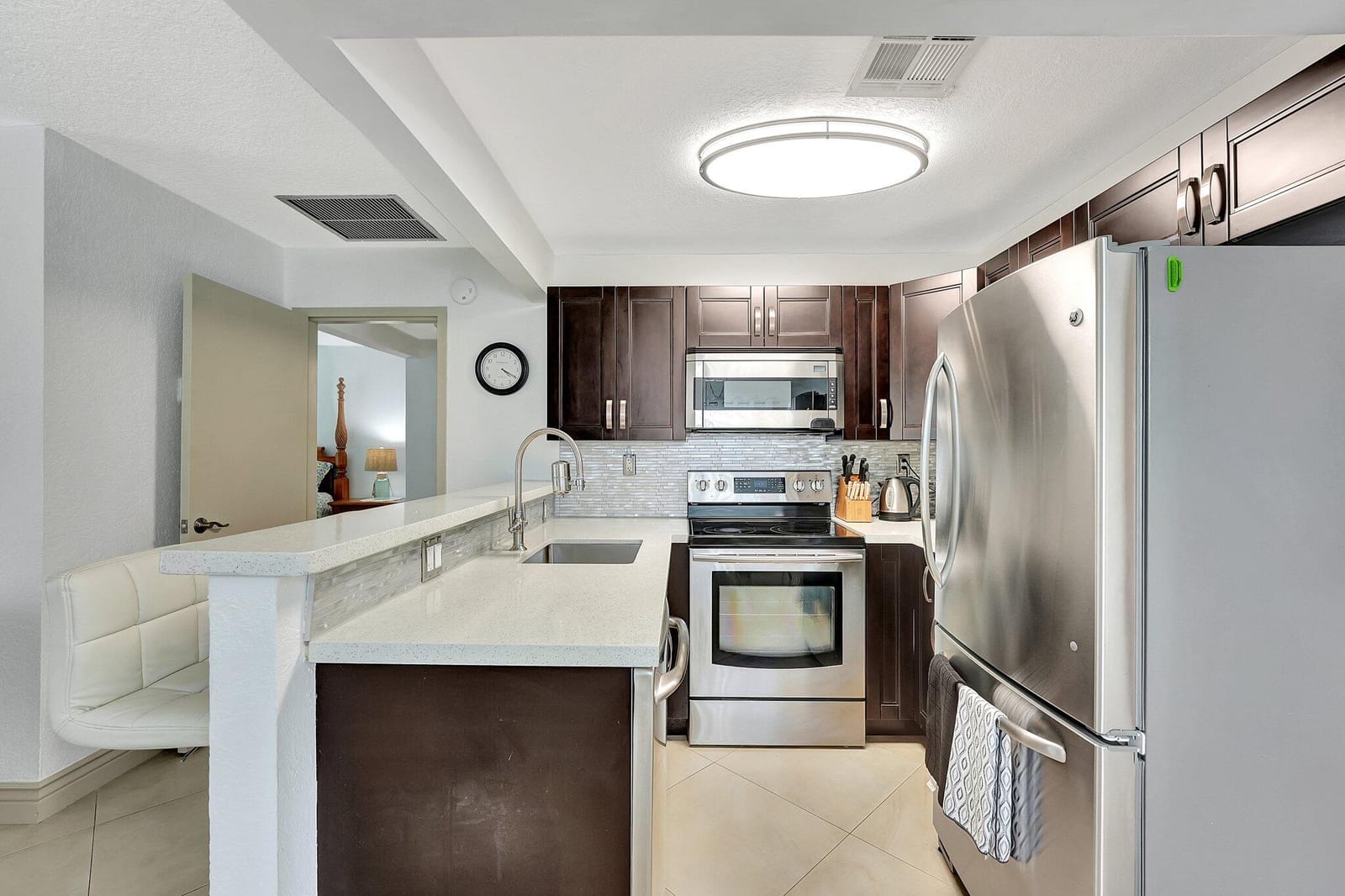 3212 NE 12th Street 201, Pompano Beach, FL 33062 photo 3