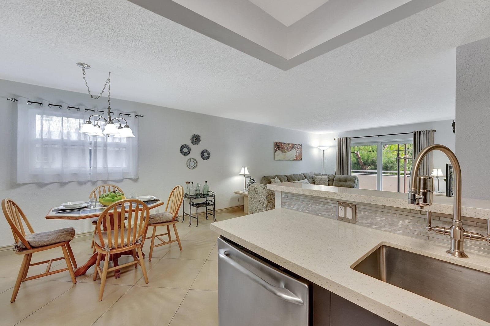 3212 NE 12th Street 201, Pompano Beach, FL 33062 photo 4