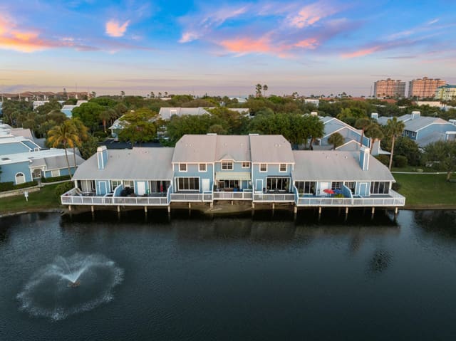 210 Ocean Dunes Circle, Jupiter, FL 33477