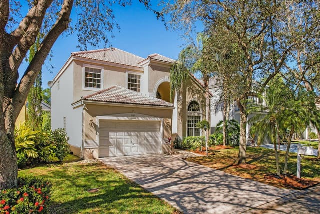 8001 NW 66th Terrace, sold in Mayfair, Coral Springs, FL