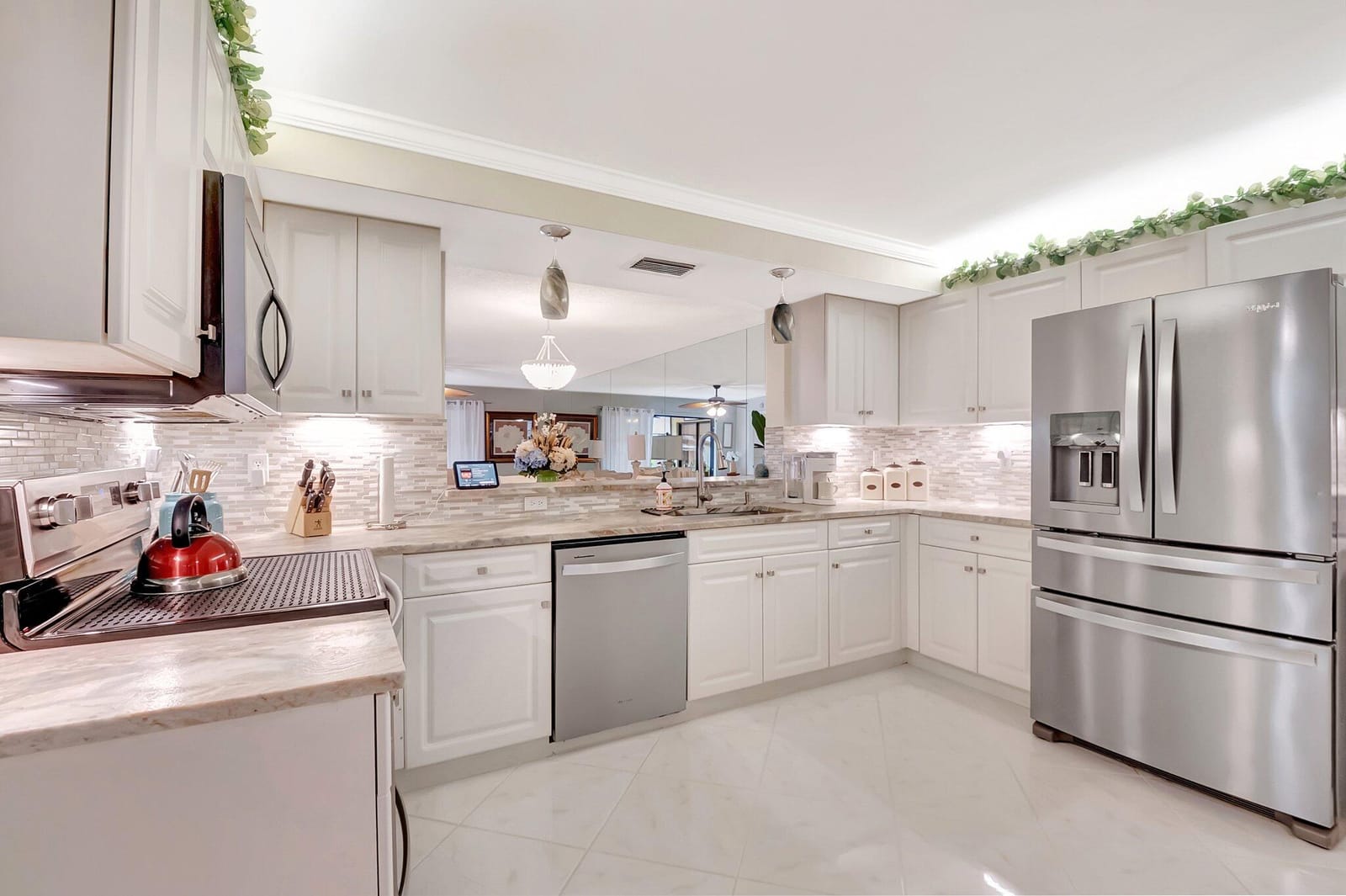 9716 Sills Drive E 101, Boynton Beach, FL 33437
