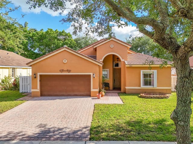 19400 SW 29th Court, sold in Monaco Cove, Miramar, FL