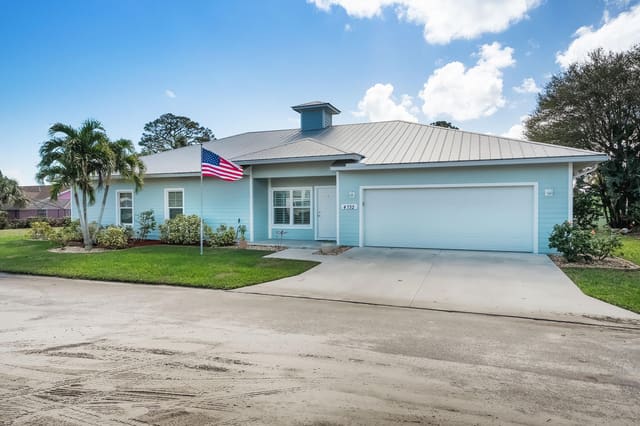 4732 SE Starling Way, sold in Rocky Point, Stuart, FL