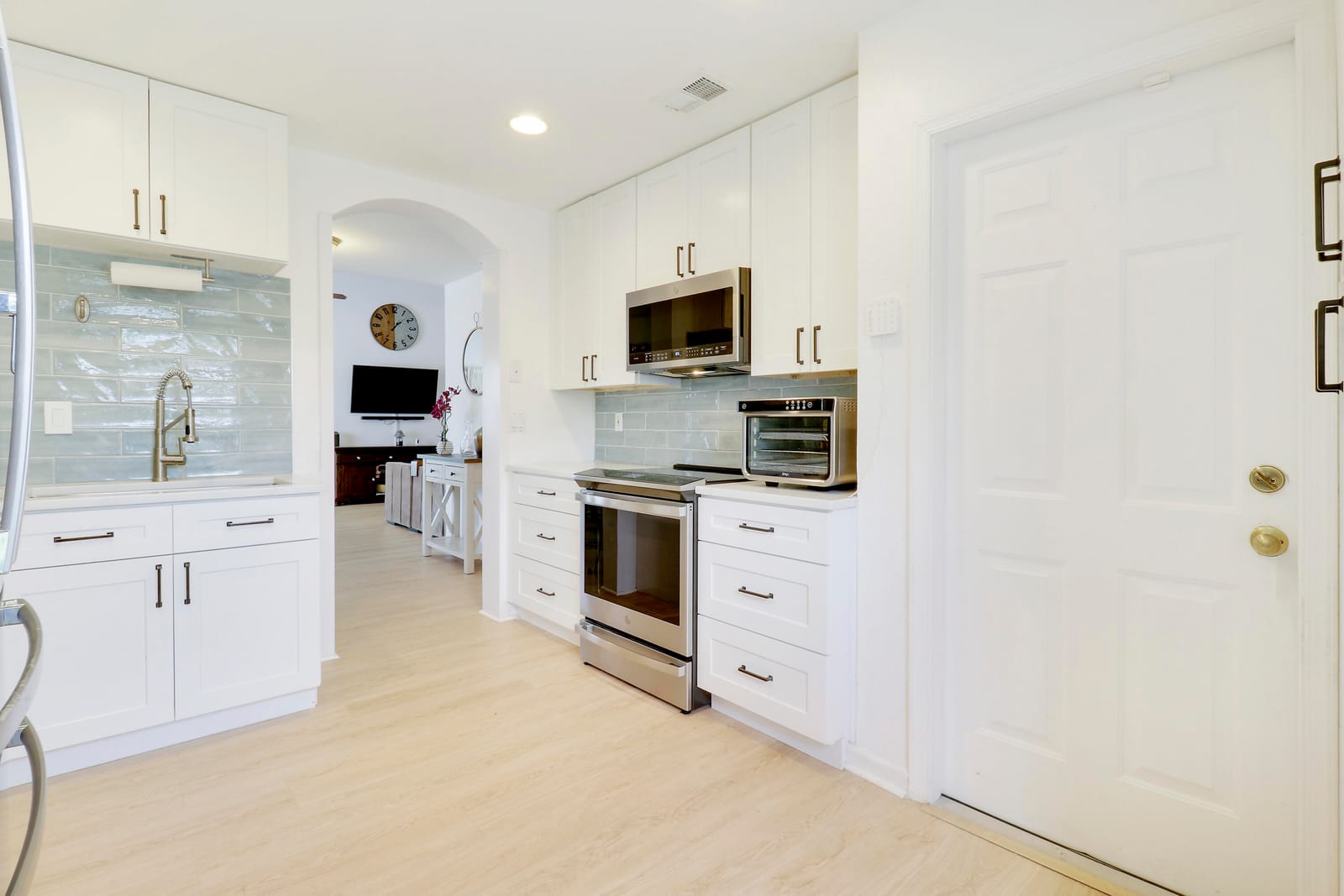 144 Pennock Landing Circle — photo 6