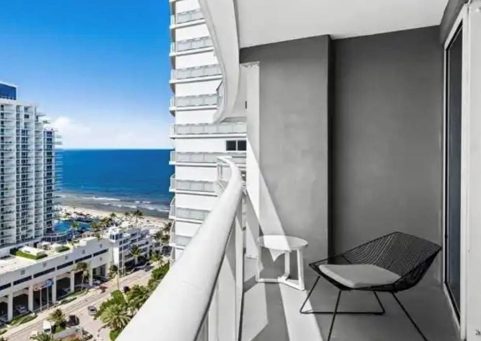 3101 Bayshore Drive 1606, Fort Lauderdale, FL 33304