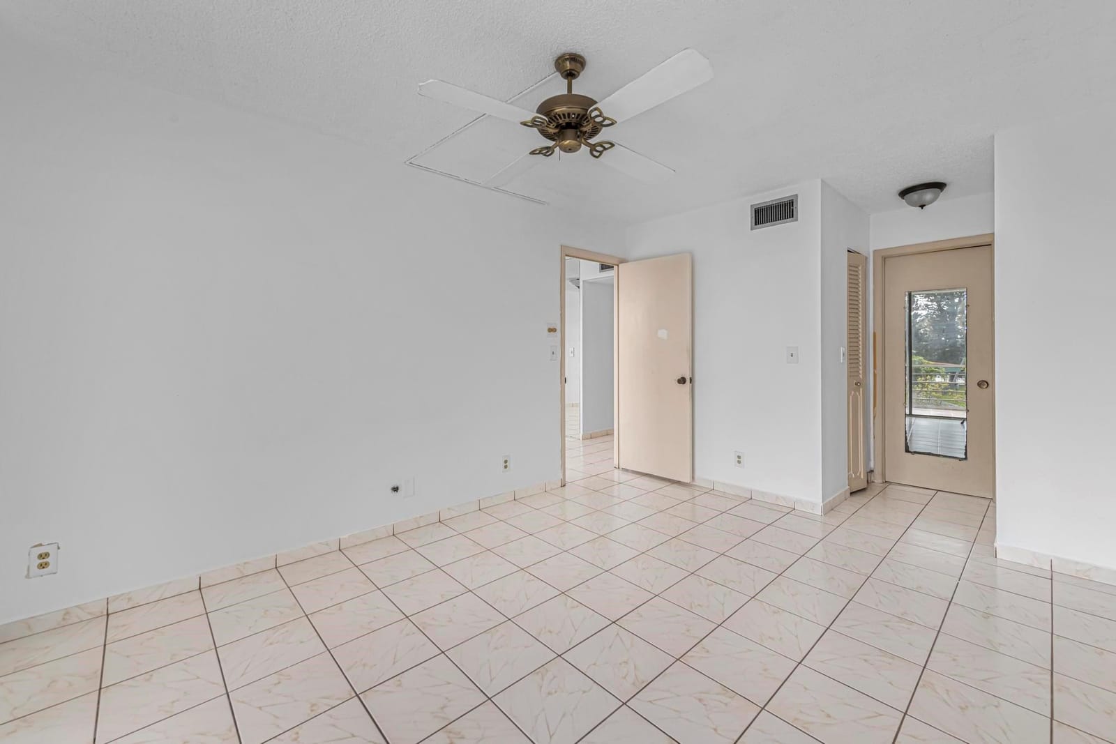 2751 Taft Street 208, Hollywood, FL 33020 photo 16