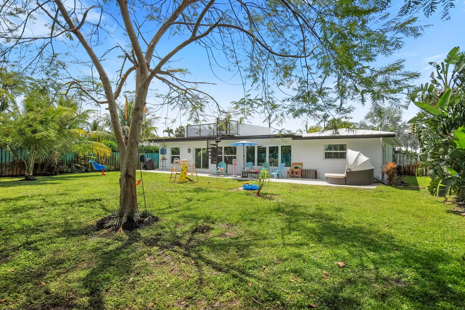 313 SE Flamingo Avenue, Stuart, FL 34996 photo 26