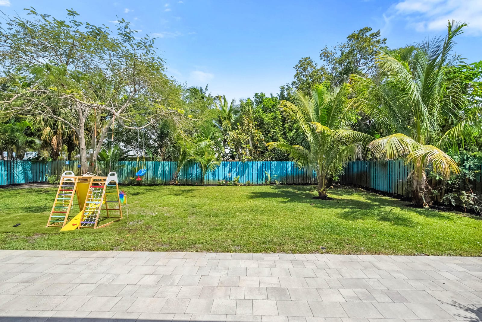 313 SE Flamingo Avenue, Stuart, FL 34996 photo 27