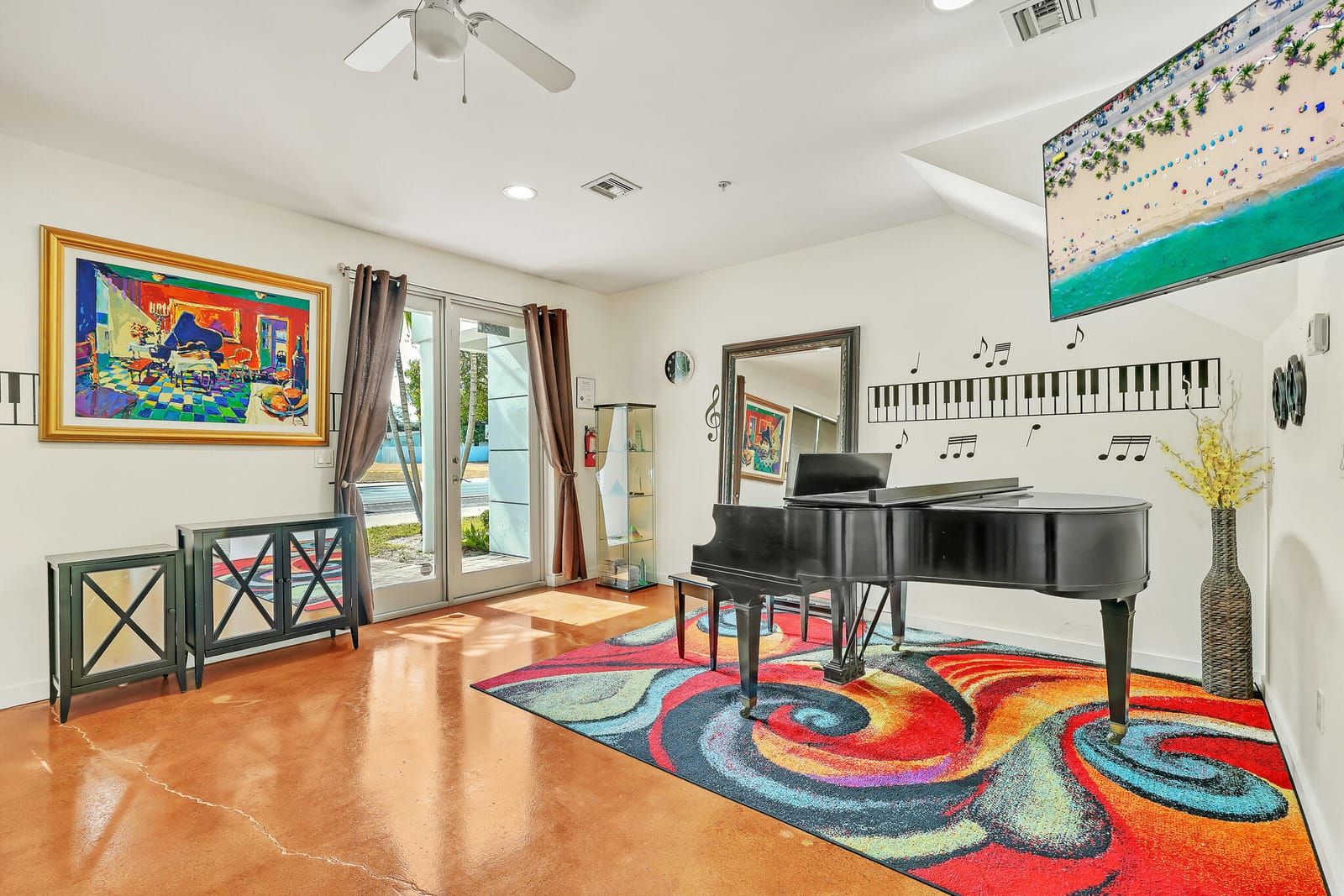 1202 Lucerne Avenue C — photo 2