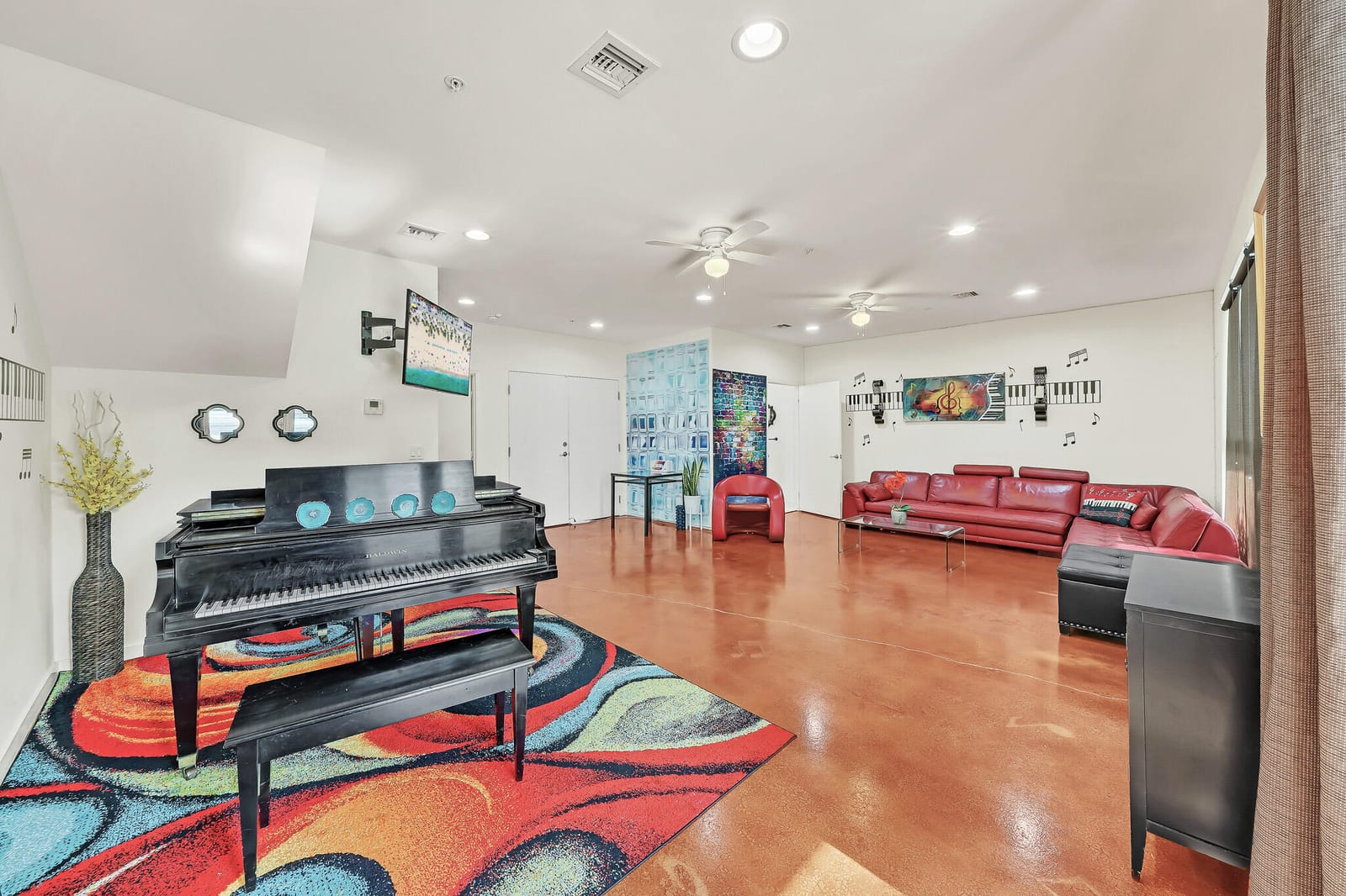 1202 Lucerne Avenue C — photo 4